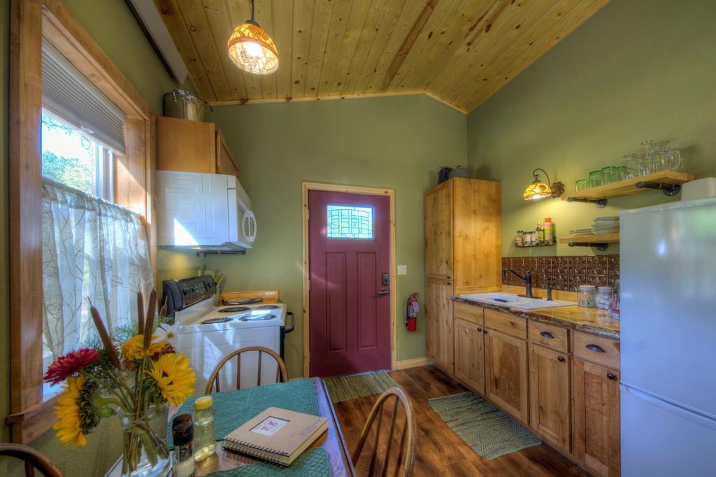 Vila Yak Ridge Cabins And Farmstead By Mount Rushmore Keystone Exteriér fotografie